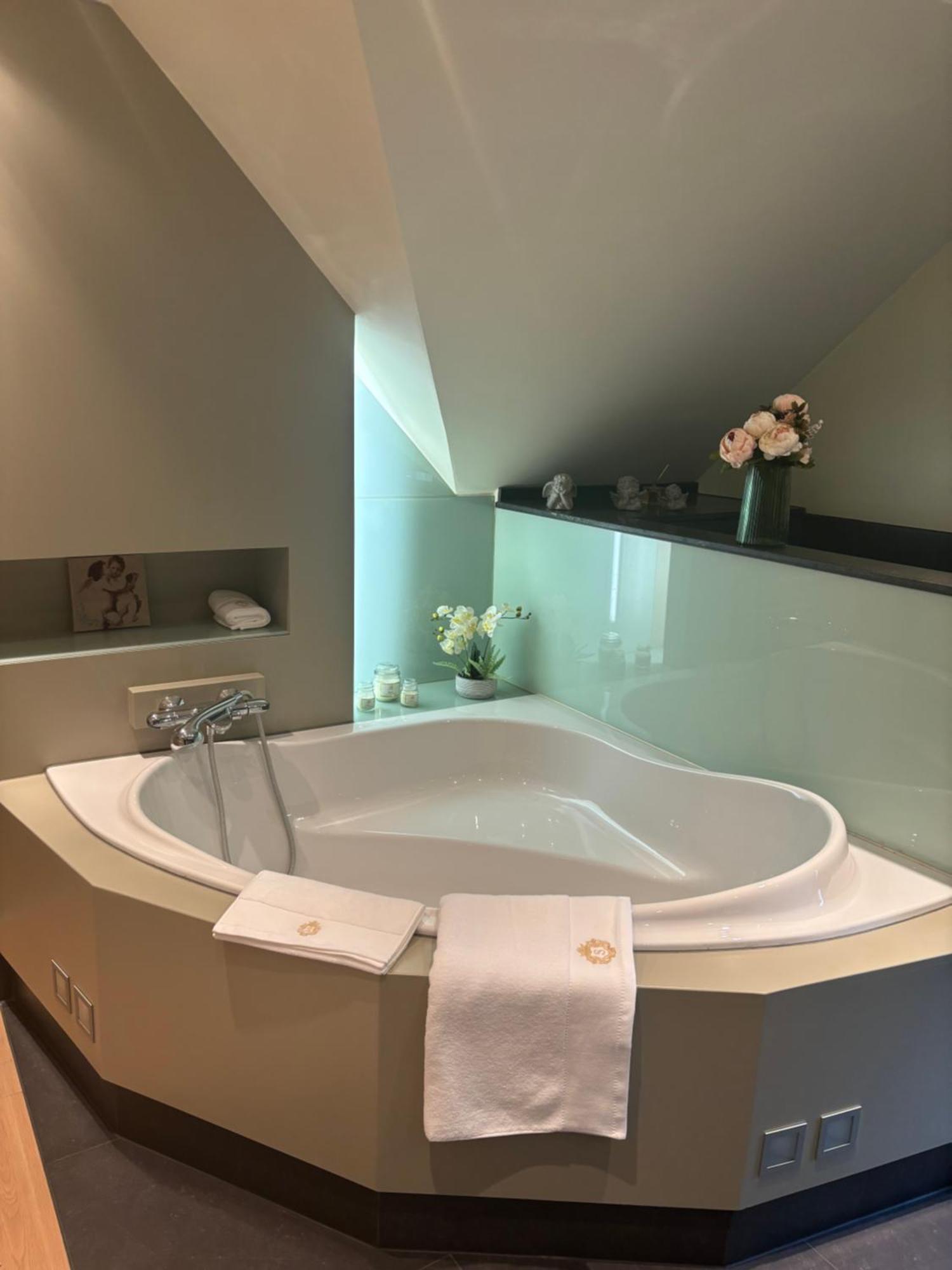 Sophia Rooms 14 Maasmechelen Exteriér fotografie